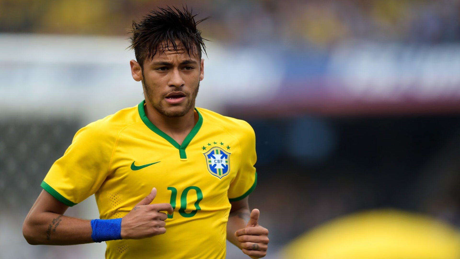 四川金强球队进攻端火力全开，四川金强球迷协会微博